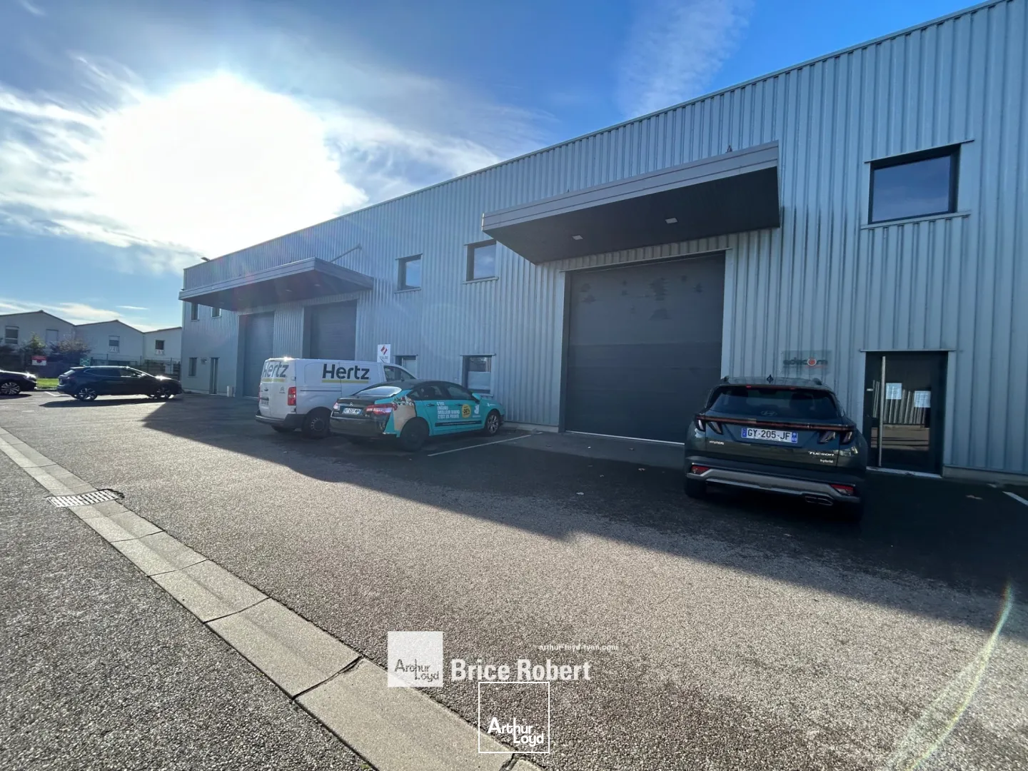 Locaux d'activité & Entrepôts - Location - SAINT PRIEST - 69800 - 340-340 - 7675139