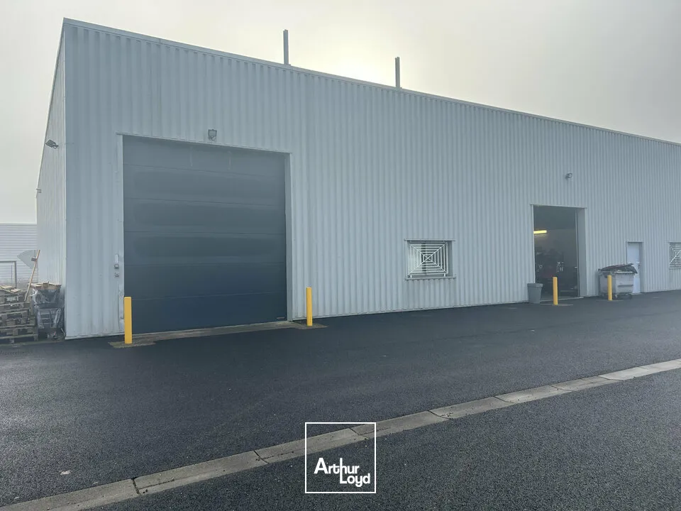 Locaux d'activité & Entrepôts - Location - JOUY-AUX-ARCHES - 57130 - 1000-1000 - 7675237