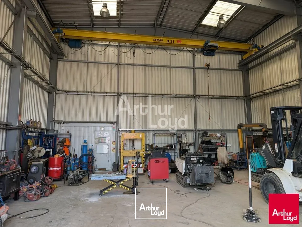 Locaux d'activité & Entrepôts - Vente - LA MÉZIÈRE - 35520 - 2150-2150 - 7675294