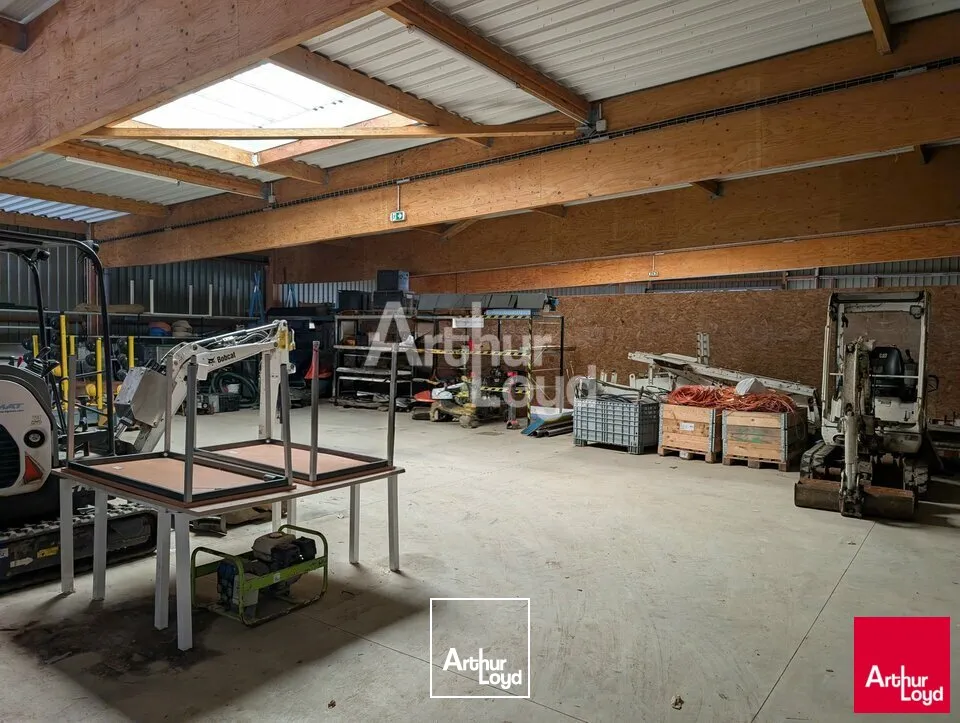 Locaux d'activité & Entrepôts - Vente - LA MÉZIÈRE - 35520 - 2150-2150 - 7675291