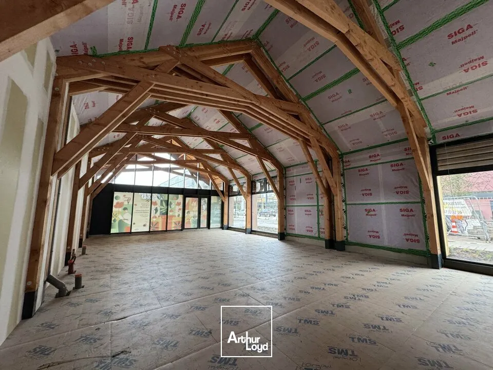 Locaux commerciaux - Location - TOURS - 37200 - 55.7-135 - 7675351