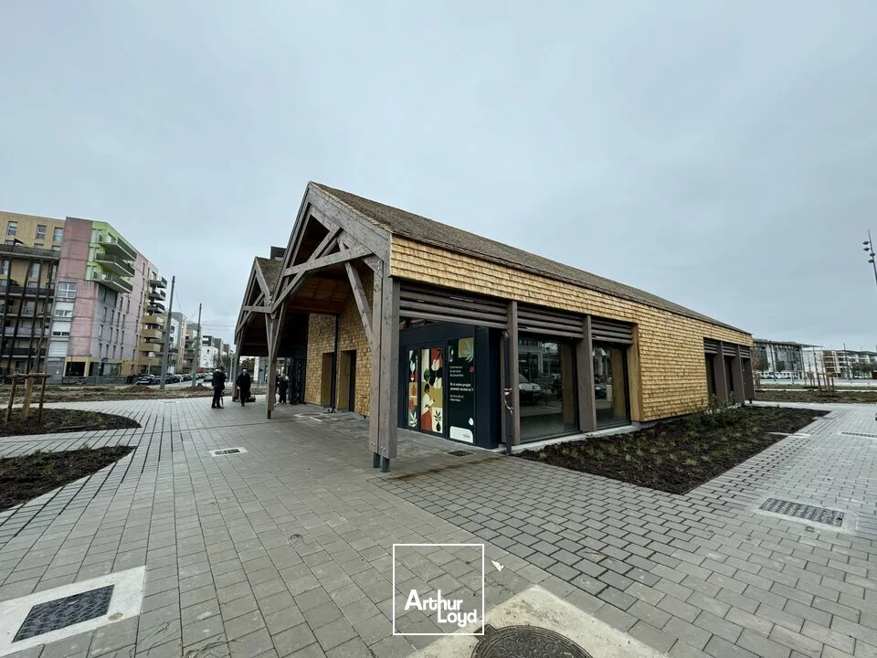 Locaux commerciaux - Location - TOURS - 37200 - 55.7-135 - 7675354