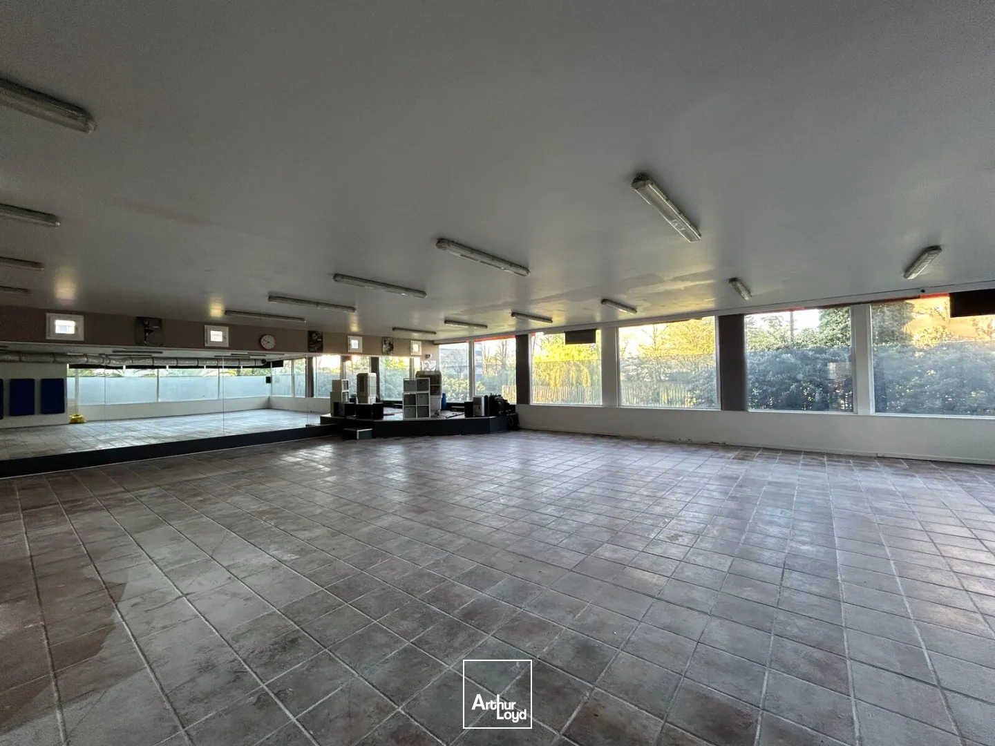 Locaux commerciaux - Location - NANTES - 44000 - 630-630 - 7675571