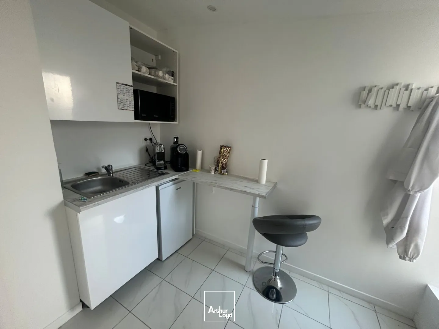 Locaux commerciaux - Cession - VILLENEUVE D'ASCQ - 59650 - 94-94 - 7675796