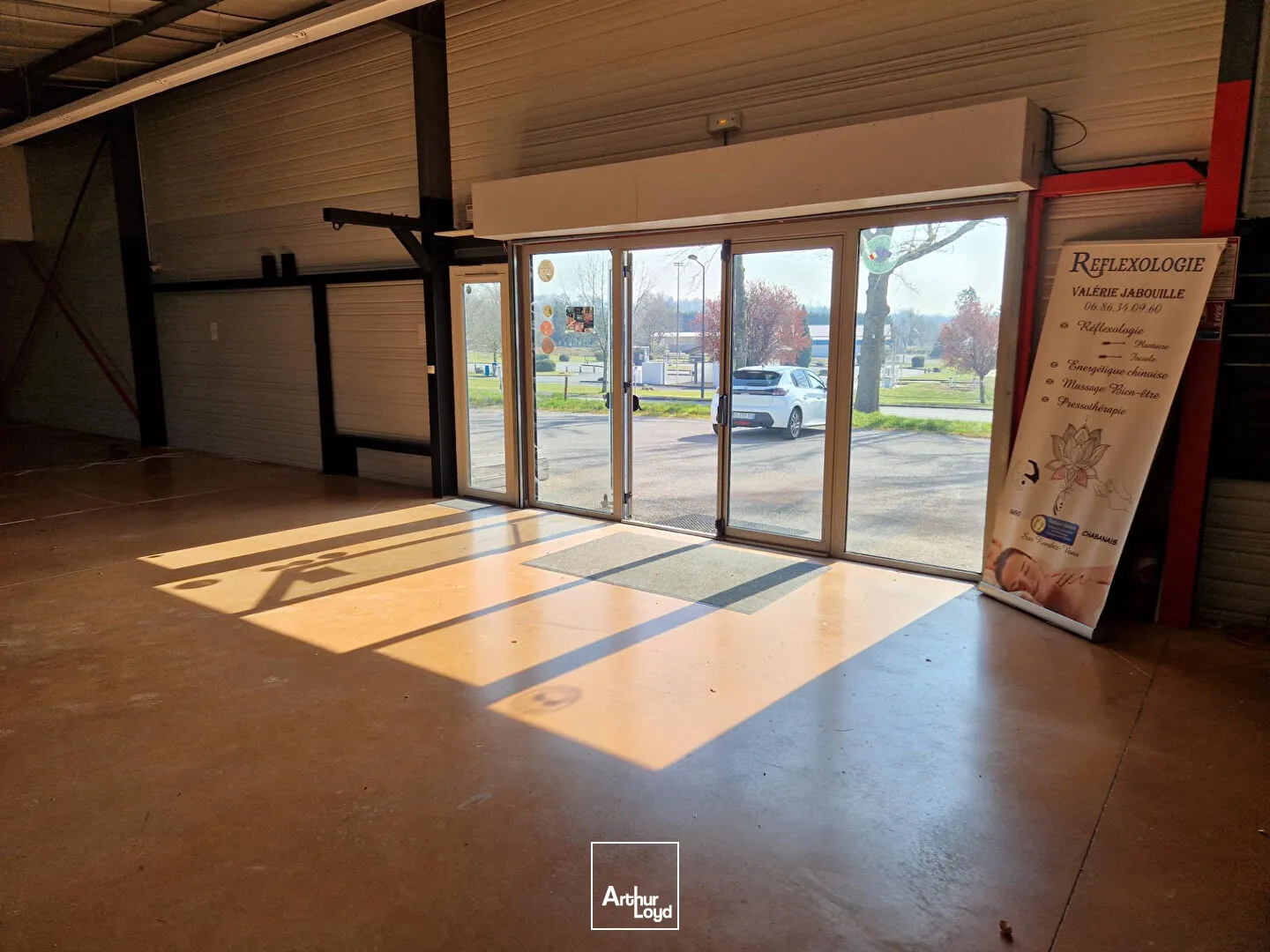 Locaux commerciaux - Vente - CHABANAIS - 16150 - 297-297 - 7675933