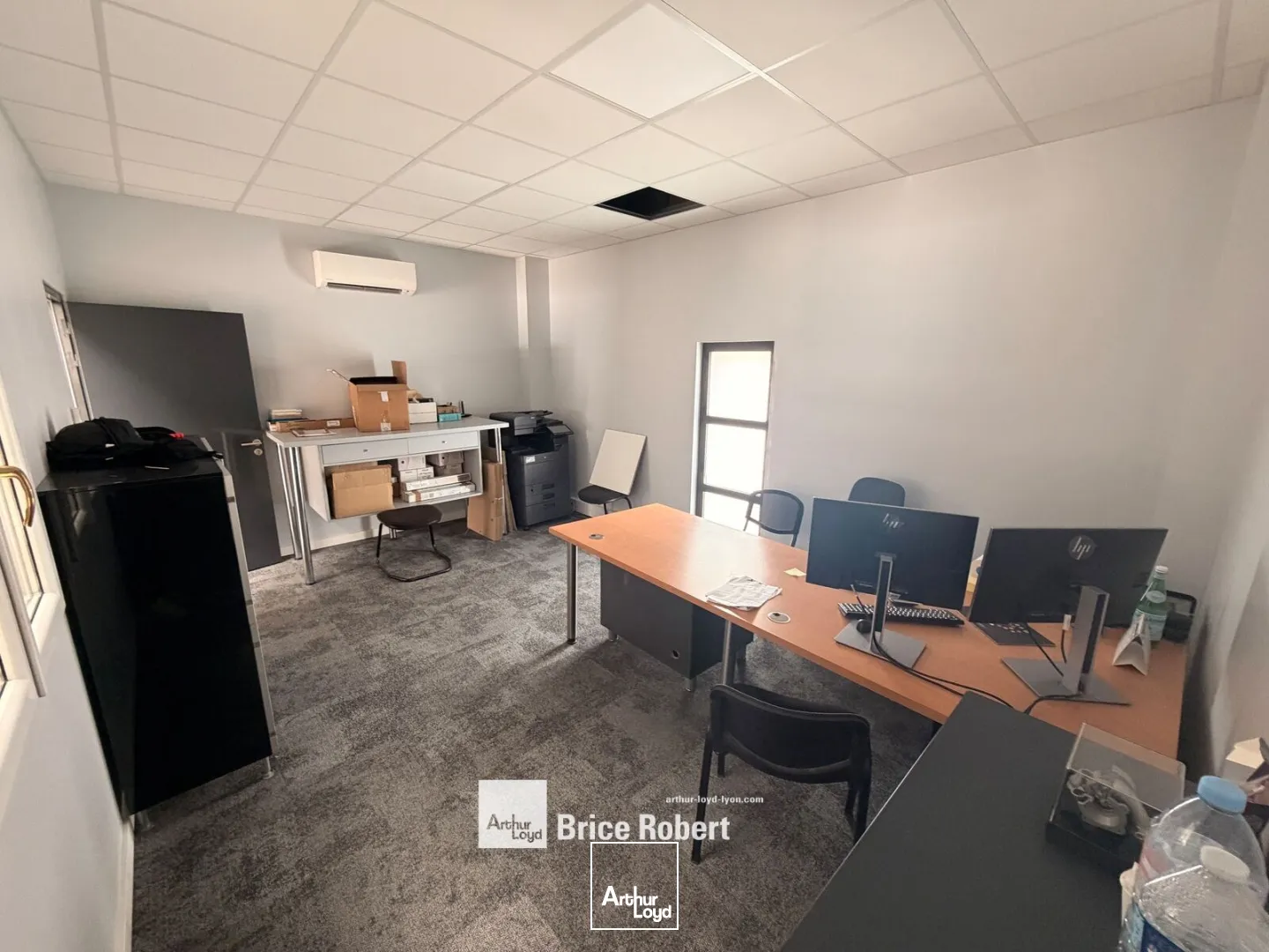 Locaux d'activité & Entrepôts - Location - SAINT PRIEST - 69800 - 135-135 - 7676026