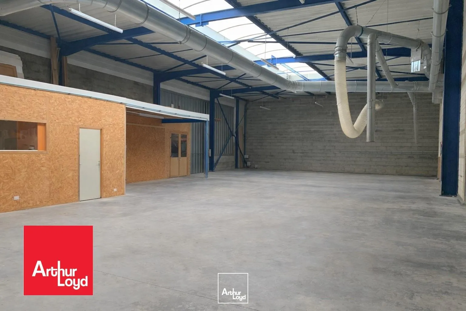 Locaux d'activité & Entrepôts - Vente - TREMBLAY LES VILLAGES - 28170 - 1978-1978 - 7676042