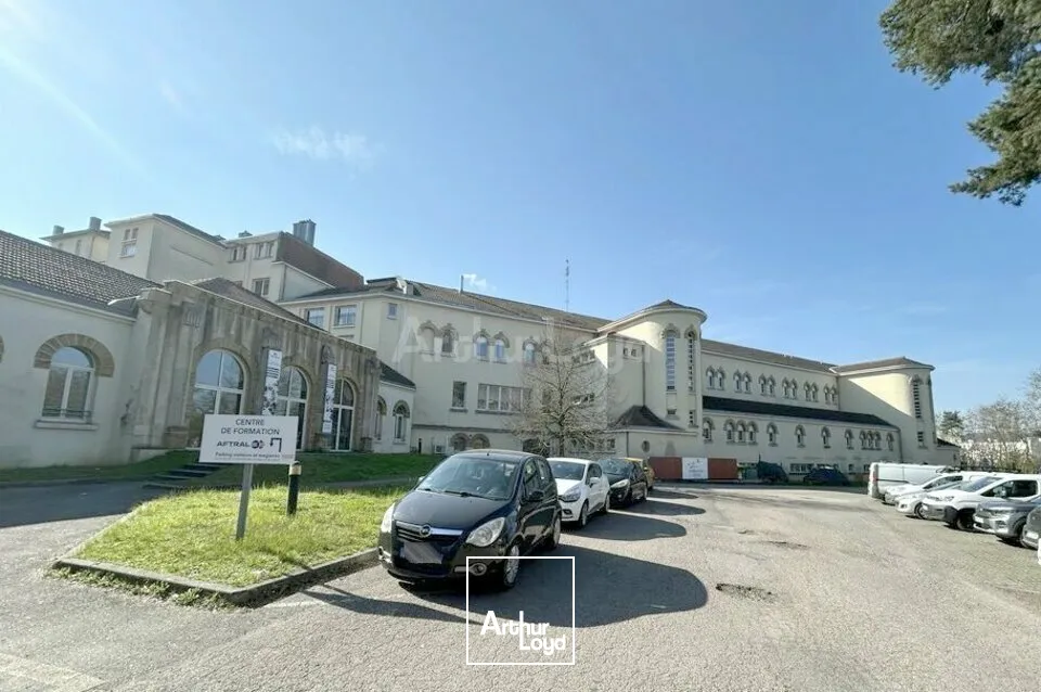 Bureaux - Location - JARVILLE LA MALGRANGE - 54140 - 752-1623 - 7676093