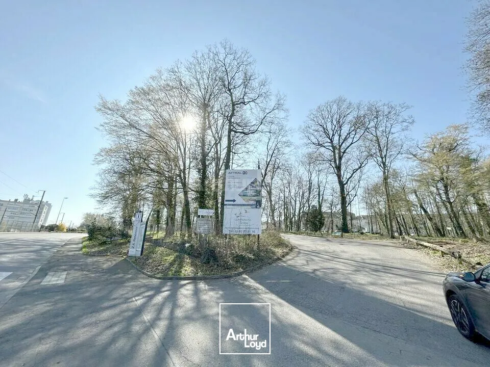 Bureaux - Location - JARVILLE LA MALGRANGE - 54140 - 752-1623 - 7676102