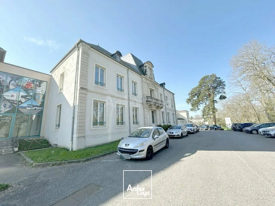 Bureaux - Location - JARVILLE LA MALGRANGE - 54140 - 752-1623 - 7676097