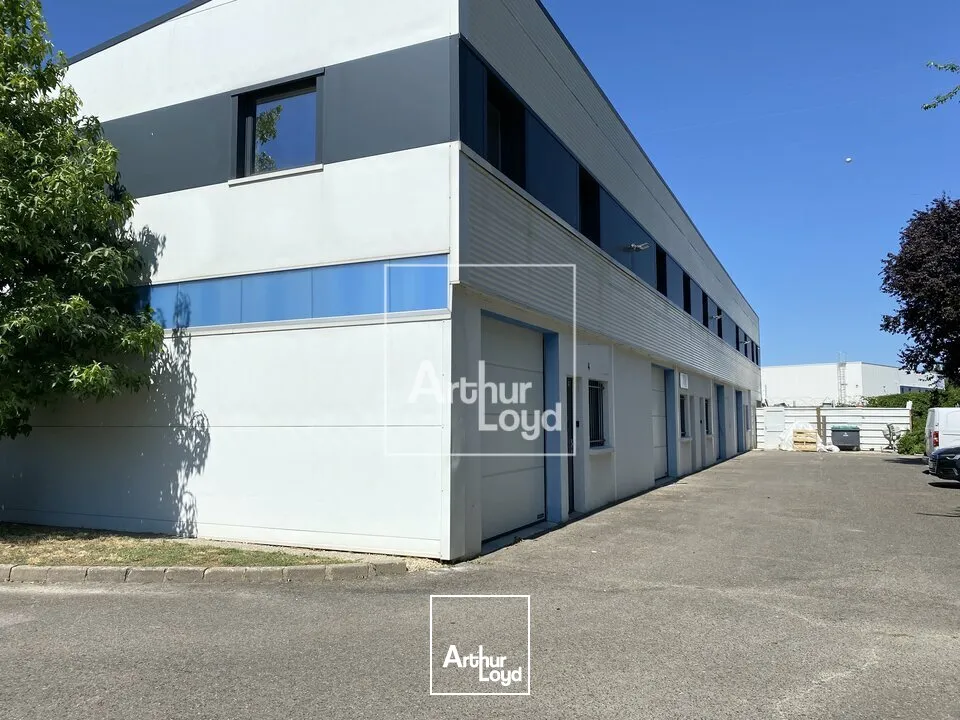 Locaux d'activité & Entrepôts - Location - MOISSY CRAMAYEL - 77550 - 89-89 - 7676157