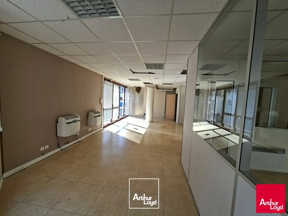 Locaux commerciaux - Location - LE MANS - 72000 - 70-70 - 7676220