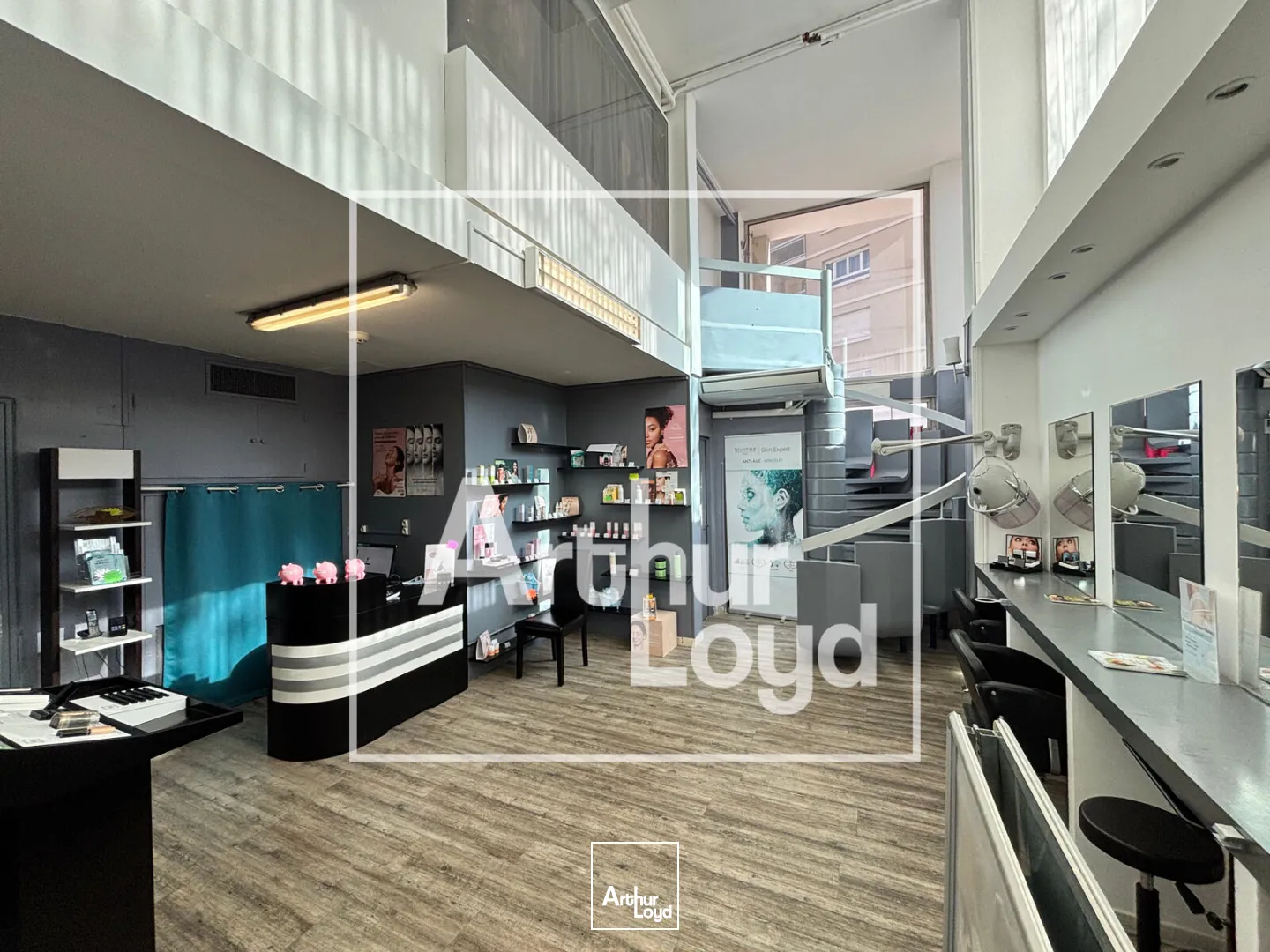 Locaux commerciaux - Vente - NIMES - 30000 - 107-107 - 7676328