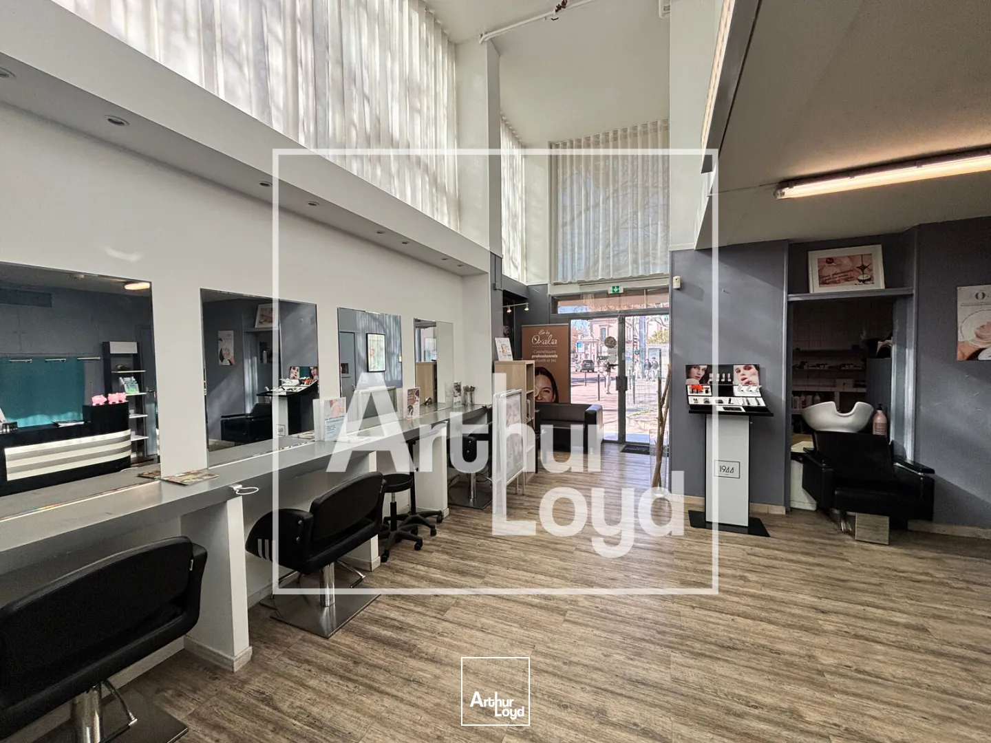 Locaux commerciaux - Vente - NIMES - 30000 - 107-107 - 7676334