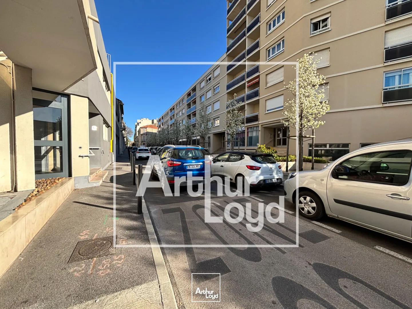 Locaux commerciaux - Vente - NIMES - 30000 - 107-107 - 7676341