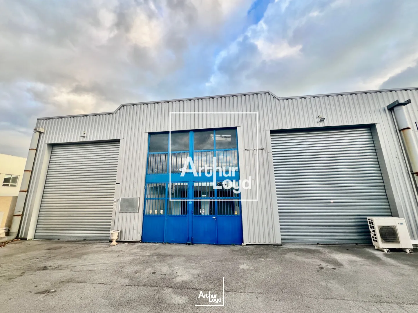 Locaux d'activité & Entrepôts - Location - MAUGUIO - 34130 - 400-400 - 7676434