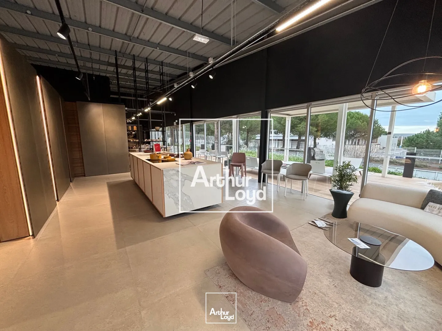 Locaux d'activité & Entrepôts - Vente - MONTPELLIER - 34070 - 1300-1300 - 7676437