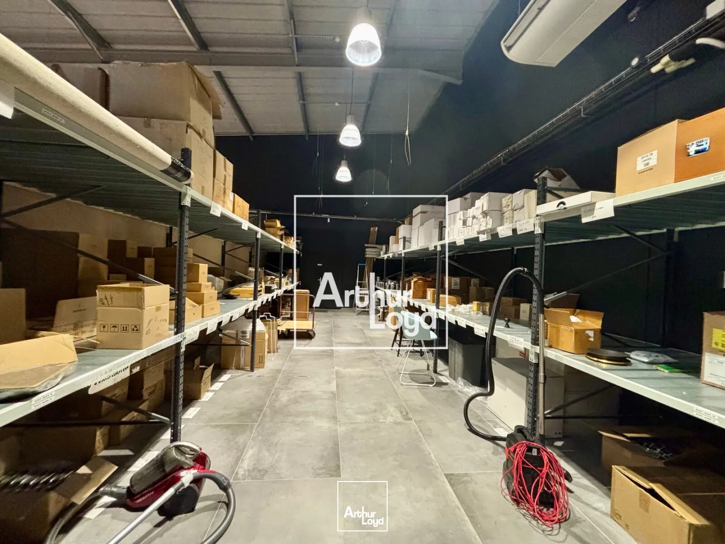 Locaux d'activité & Entrepôts - Location - MONTPELLIER - 34070 - 1300-1300 - 7676470