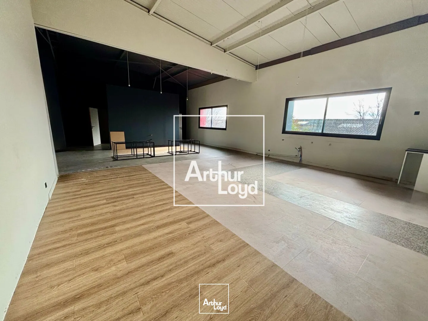 Locaux d'activité & Entrepôts - Location - MAUGUIO - 34130 - 1115-1115 - 7676491