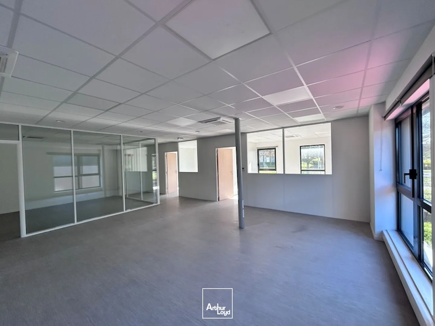 Bureaux - Location - BOURG EN BRESSE - 01000 - 131-131 - 7676508