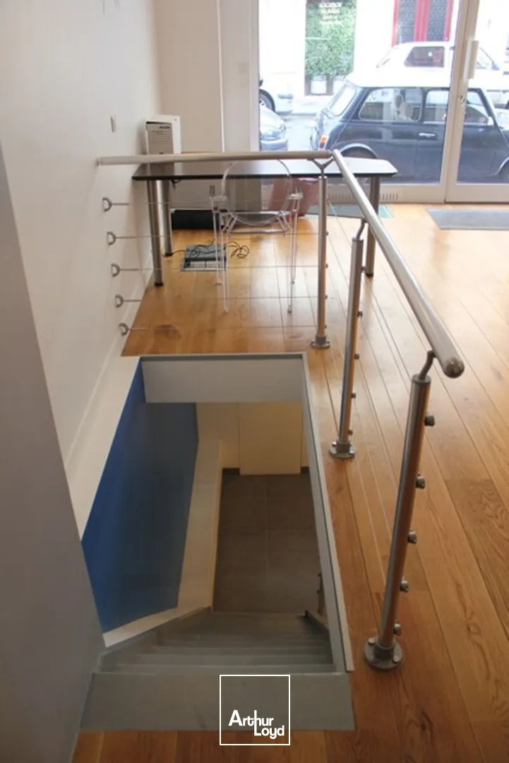 Bureaux - Vente - PARIS - 75017 - 57-57 - 7676600