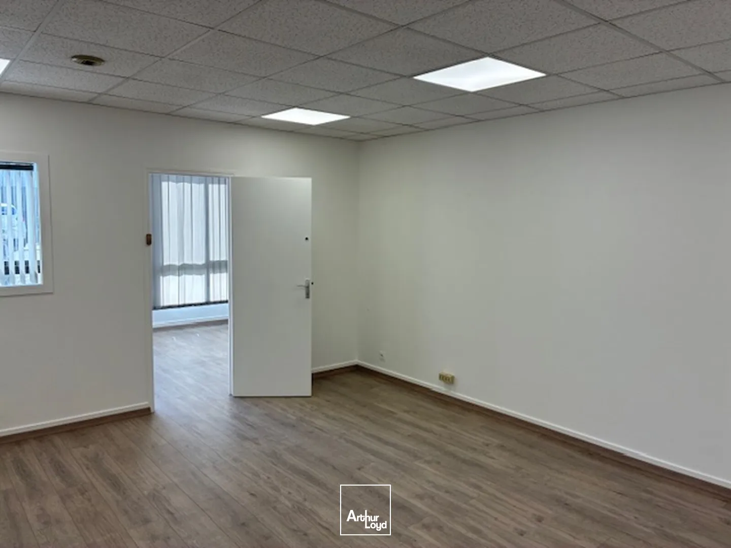 Bureaux - Location - SAINT NAZAIRE - 44600 - 16-77 - 7676628