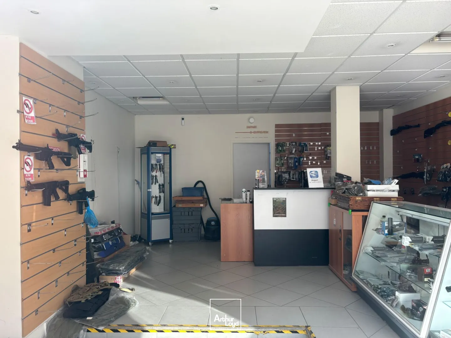 Locaux commerciaux - Location - DOUAI - 59500 - 76-76 - 7676763