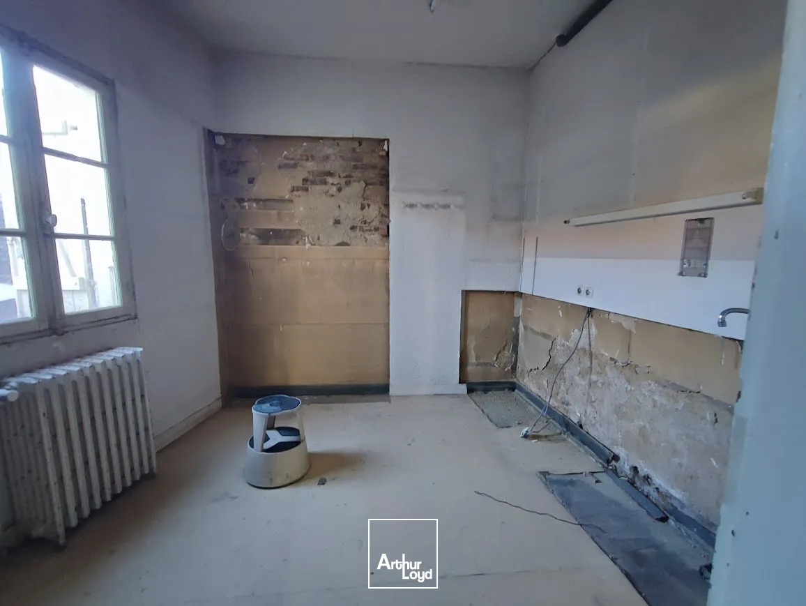 Locaux commerciaux - Location - LIMOGES - 87000 - 70-70 - 7676949