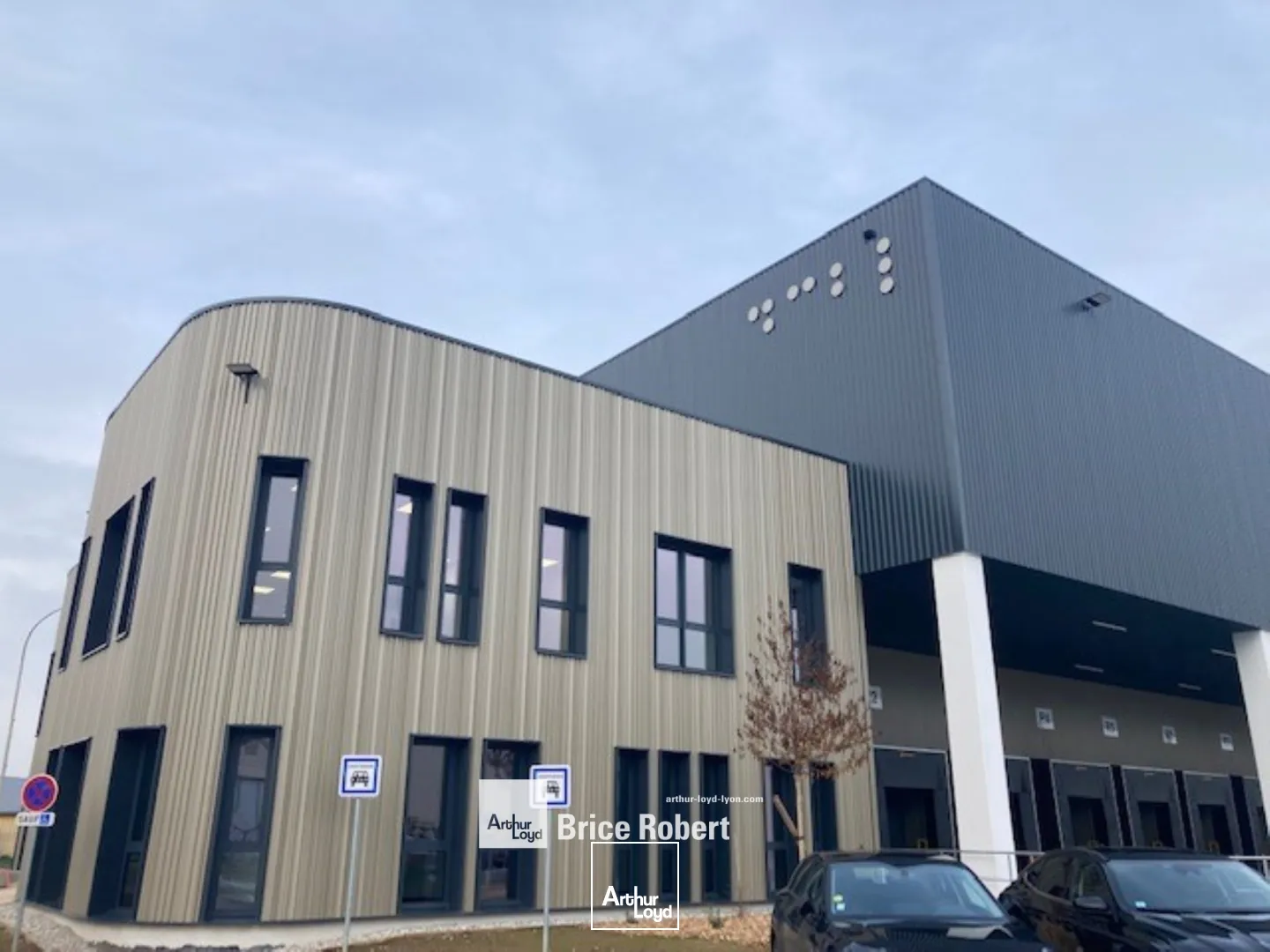 Locaux d'activité & Entrepôts - Location - CORBAS - 69960 - 5402-5402 - 7677028