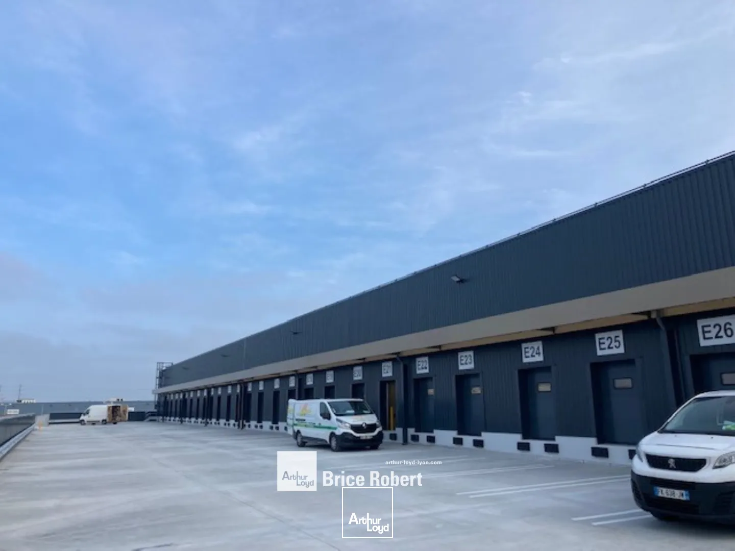 Locaux d'activité & Entrepôts - Location - CORBAS - 69960 - 5402-5402 - 7677037