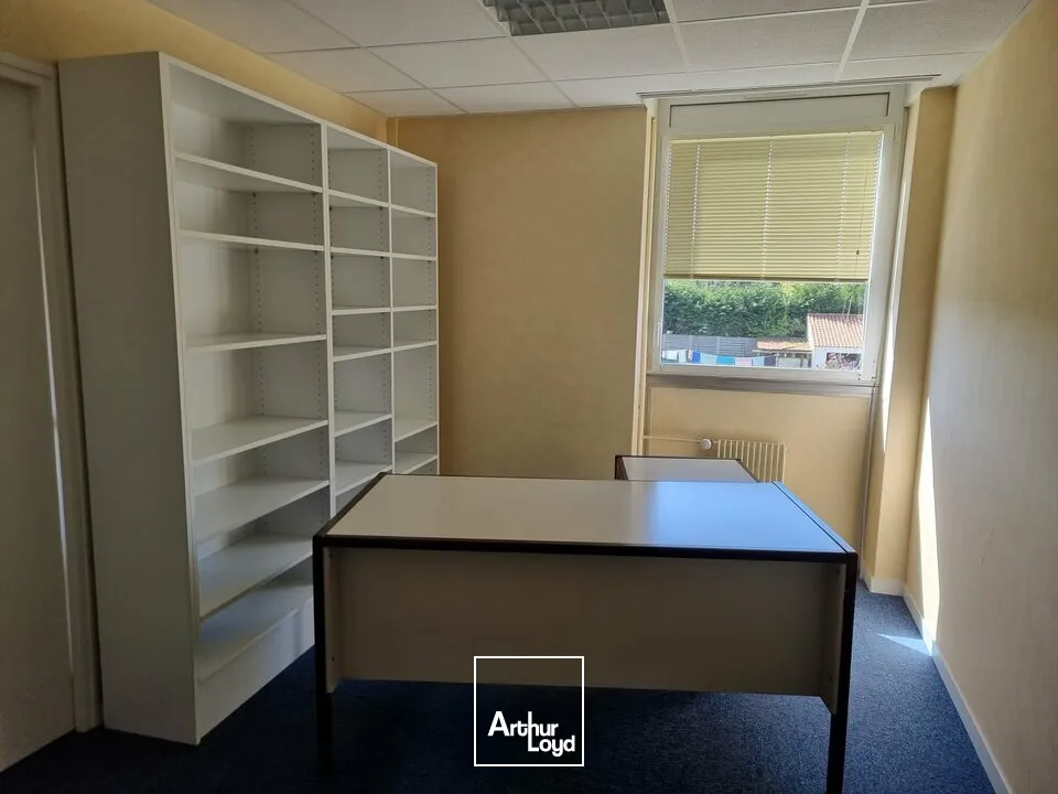 Bureaux - Location - MOUILLERON-LE-CAPTIF - 85000 - 209-209 - 7677241