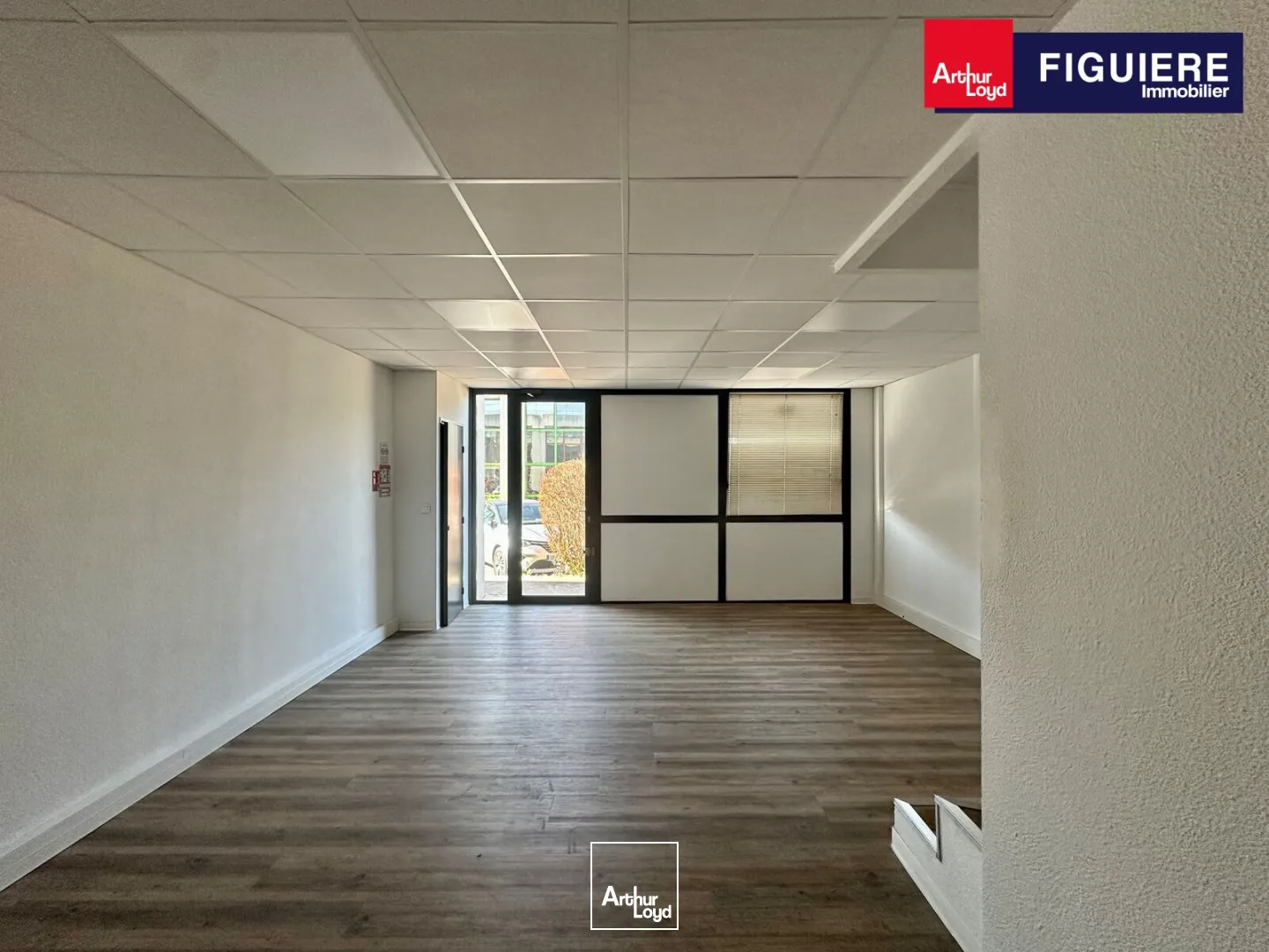 Locaux d'activité & Entrepôts - Location - AIX EN PROVENCE - 13290 - 117-117 - 7677291