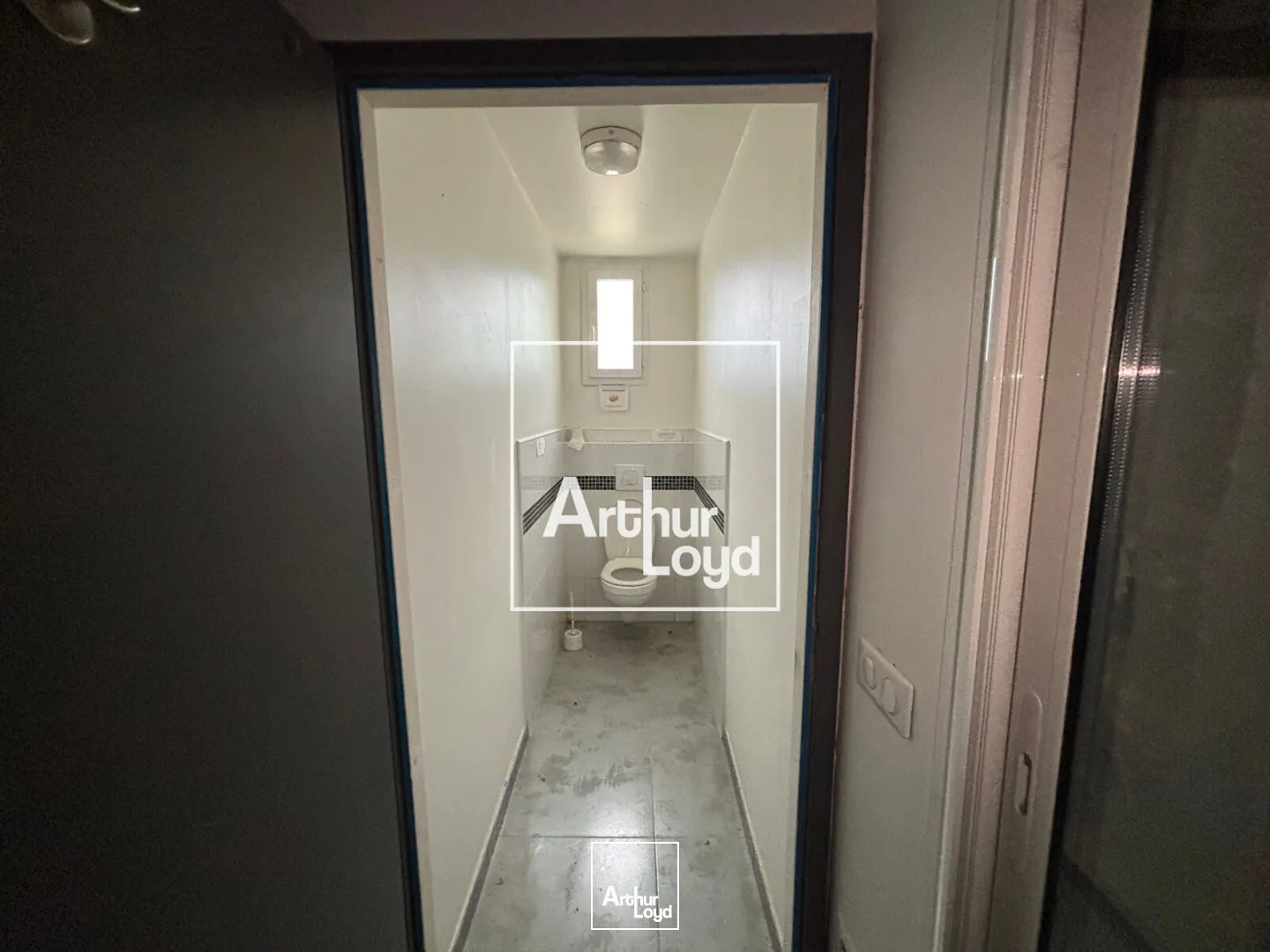 Locaux d'activité & Entrepôts - Location - SAINT HILAIRE DE BRETHMAS - 30560 - 878-878 - 7677364