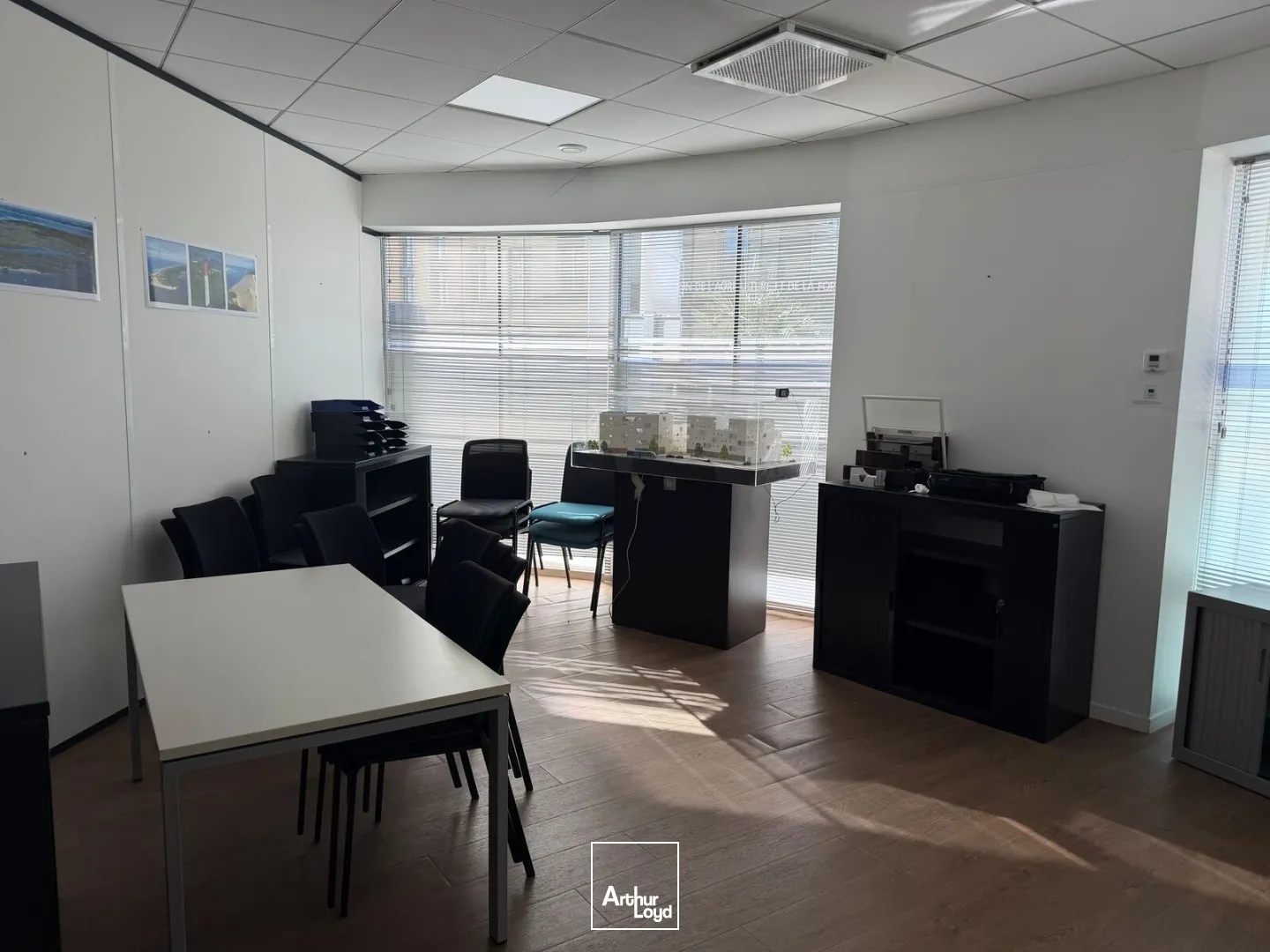 Locaux commerciaux - Location - BORDEAUX - 33000 - 173.1-173.1 - 7677508