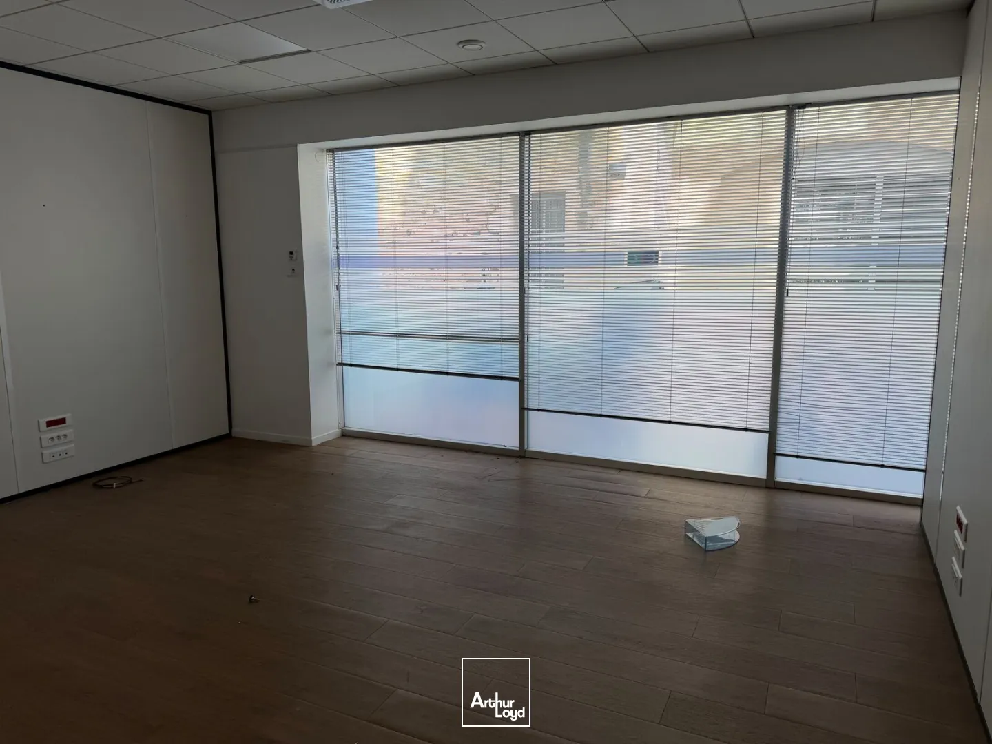 Locaux commerciaux - Location - BORDEAUX - 33000 - 173.1-173.1 - 7677506