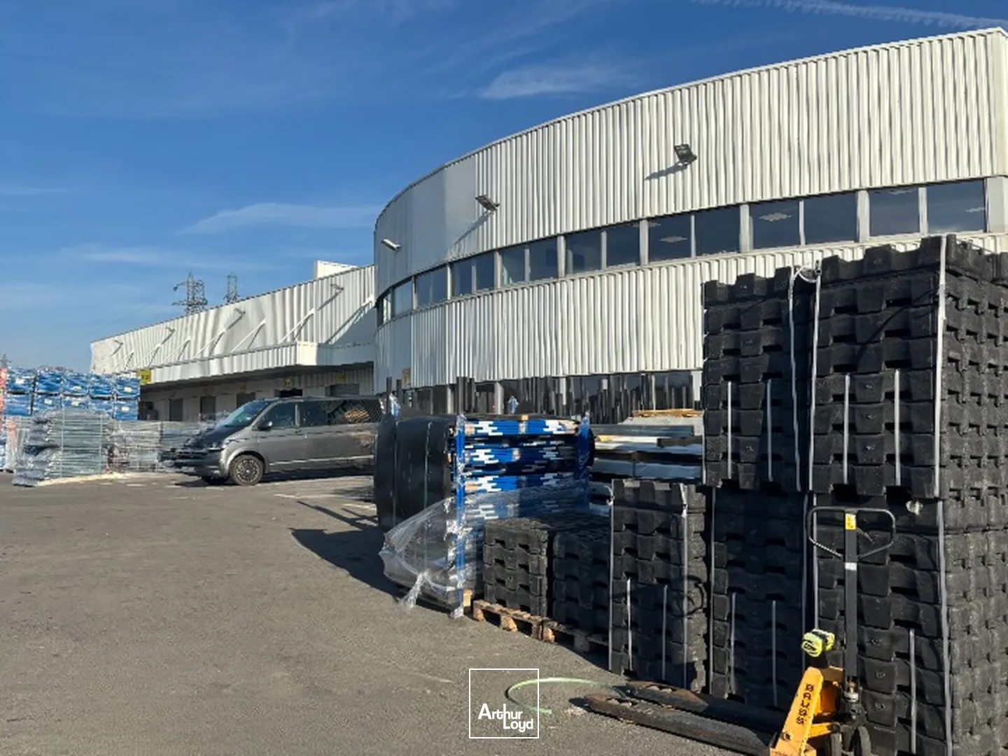 Locaux d'activité & Entrepôts - Location - LE CHAMBON FEUGEROLLES - 42500 - 5200-5200 - 7677524