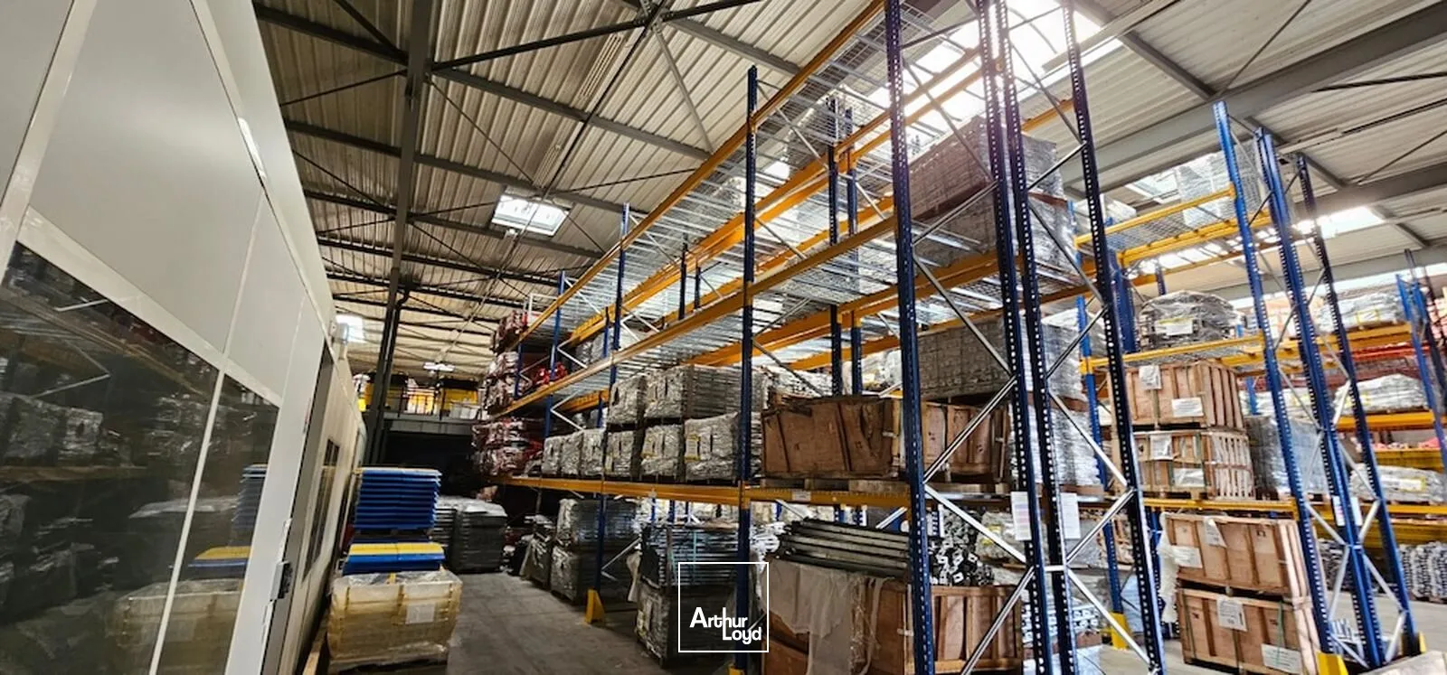 Locaux d'activité & Entrepôts - Location - LE CHAMBON FEUGEROLLES - 42500 - 5200-5200 - 7677516