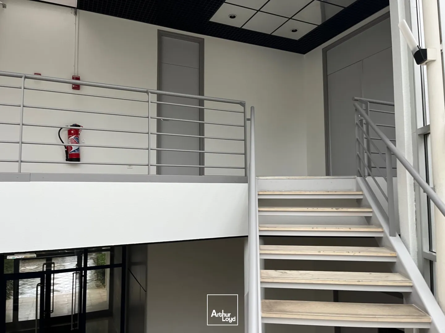 Bureaux - Location - ERAGNY - 95610 - 113-1079.3 - 7677604