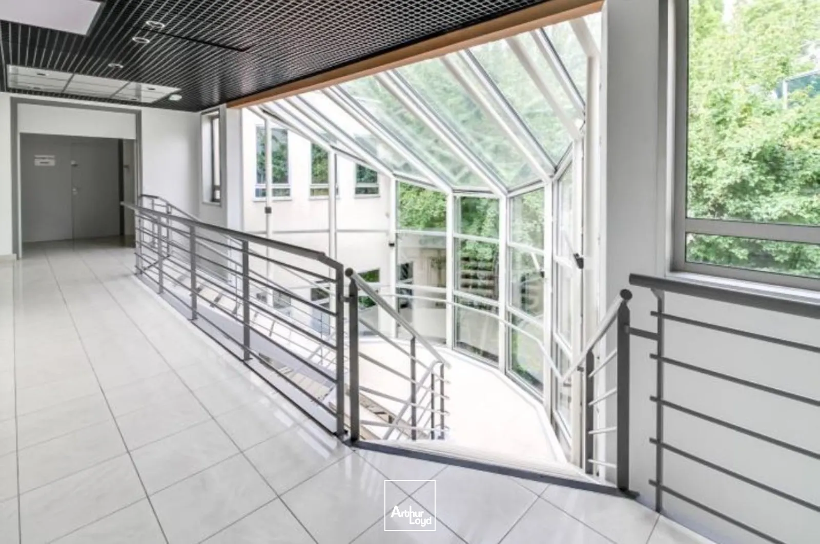 Bureaux - Location - ERAGNY - 95610 - 200.07-200.07 - 7677615