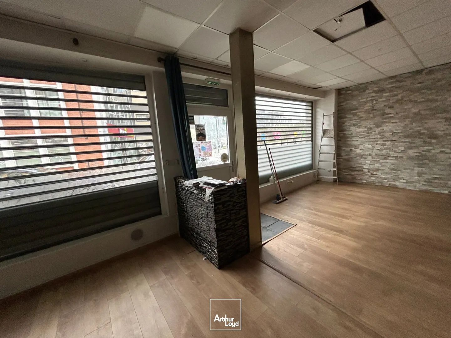 Locaux commerciaux - Location - ROUBAIX - 59100 - 88-88 - 7677717