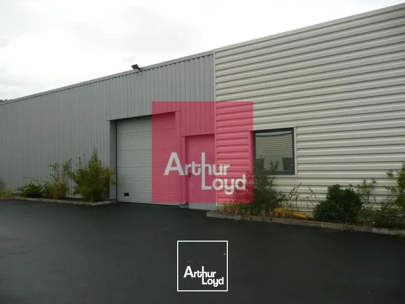 Locaux d'activité & Entrepôts - Location - CLERMONT FERRAND - 63100 - 230-230 - 7678891