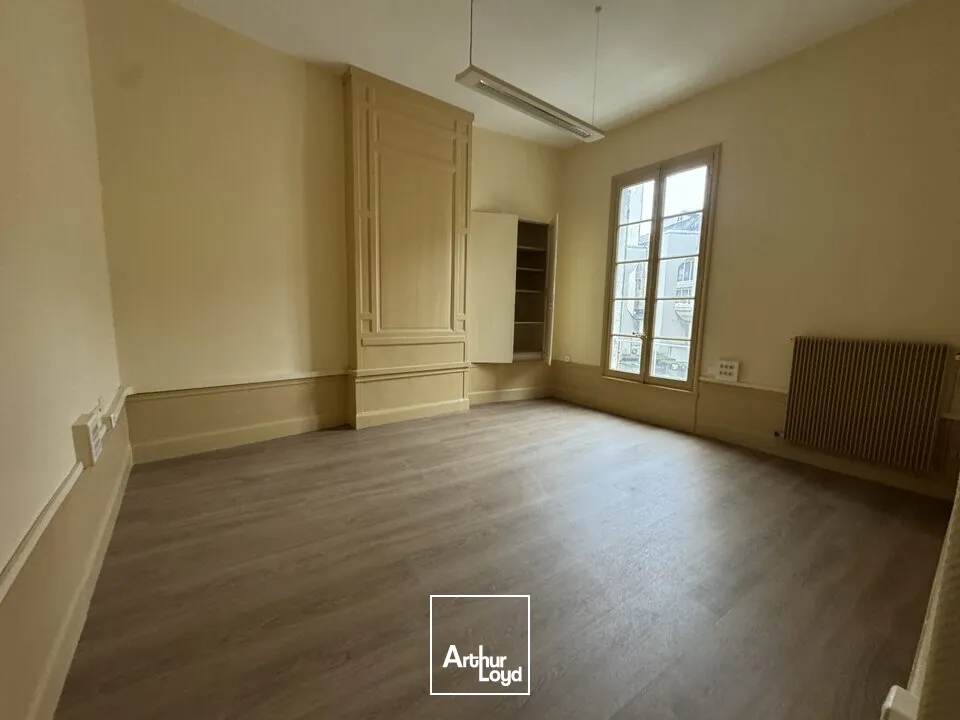 Bureaux - Location - TOURS - 37000 - 129-129 - 7678999