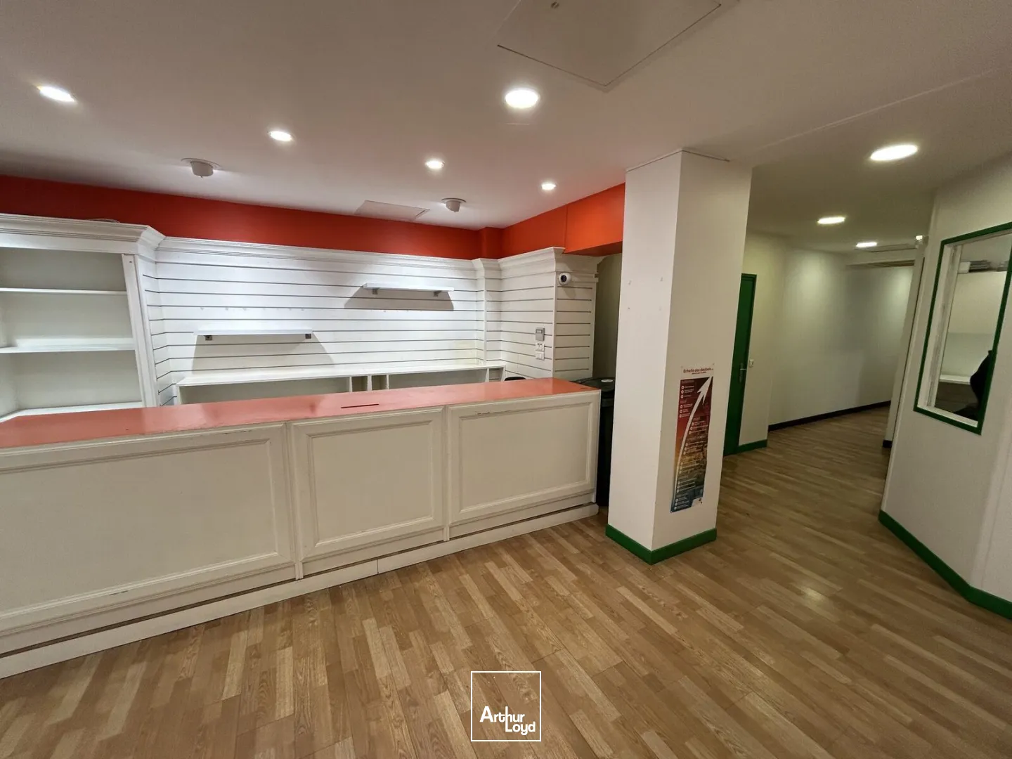 Locaux commerciaux - Location - AMIENS - 80000 - 115-115 - 7679006