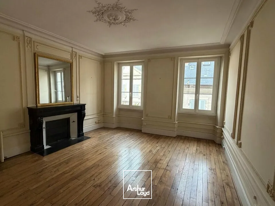 Bureaux - Vente - BOURGES - 18000 - 374-374 - 7679055