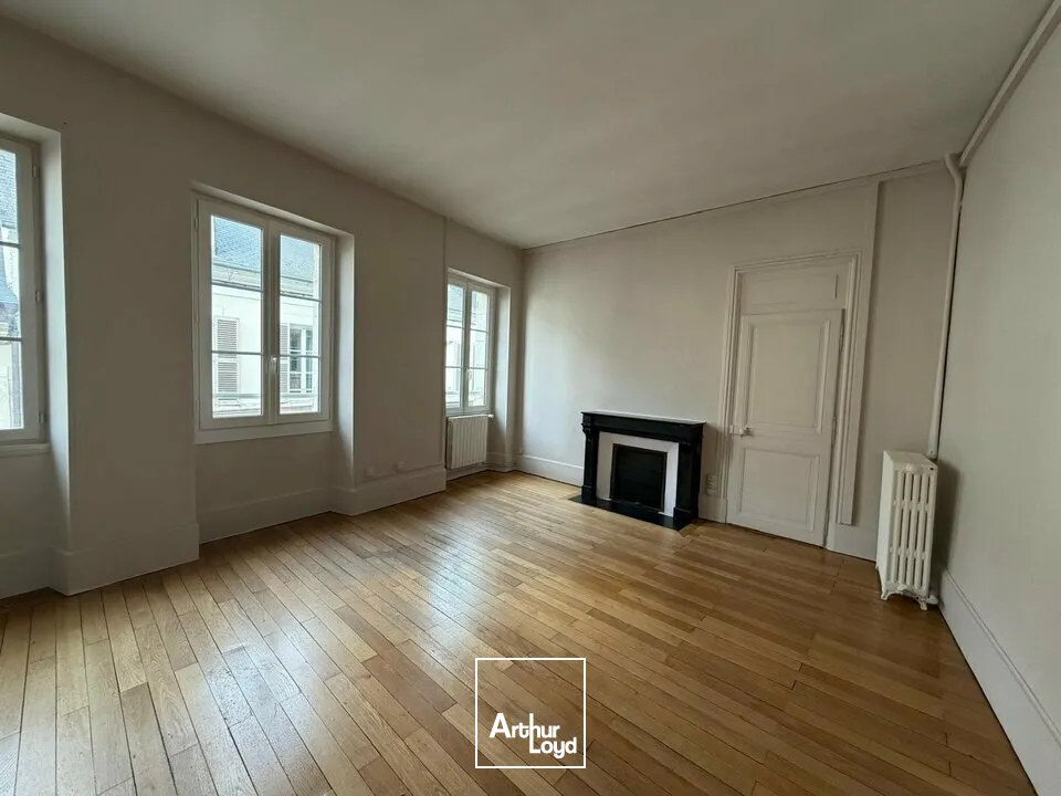 Bureaux - Vente - BOURGES - 18000 - 374-374 - 7679056