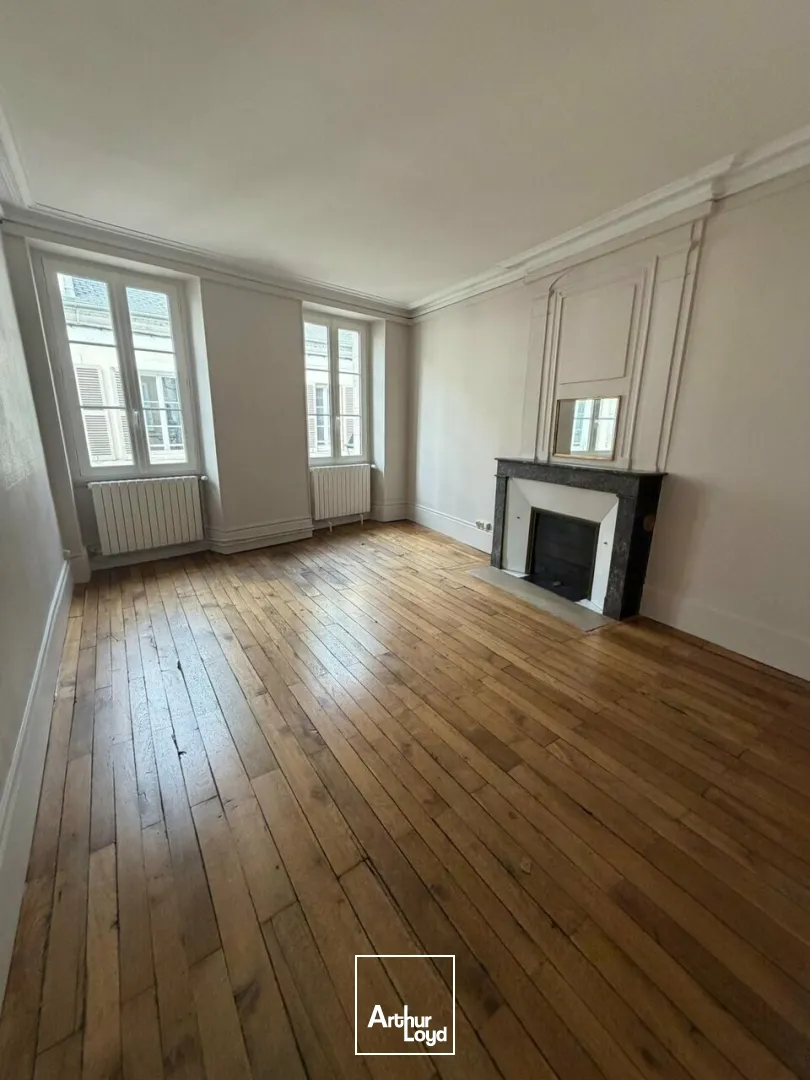 Bureaux - Vente - BOURGES - 18000 - 374-374 - 7679058