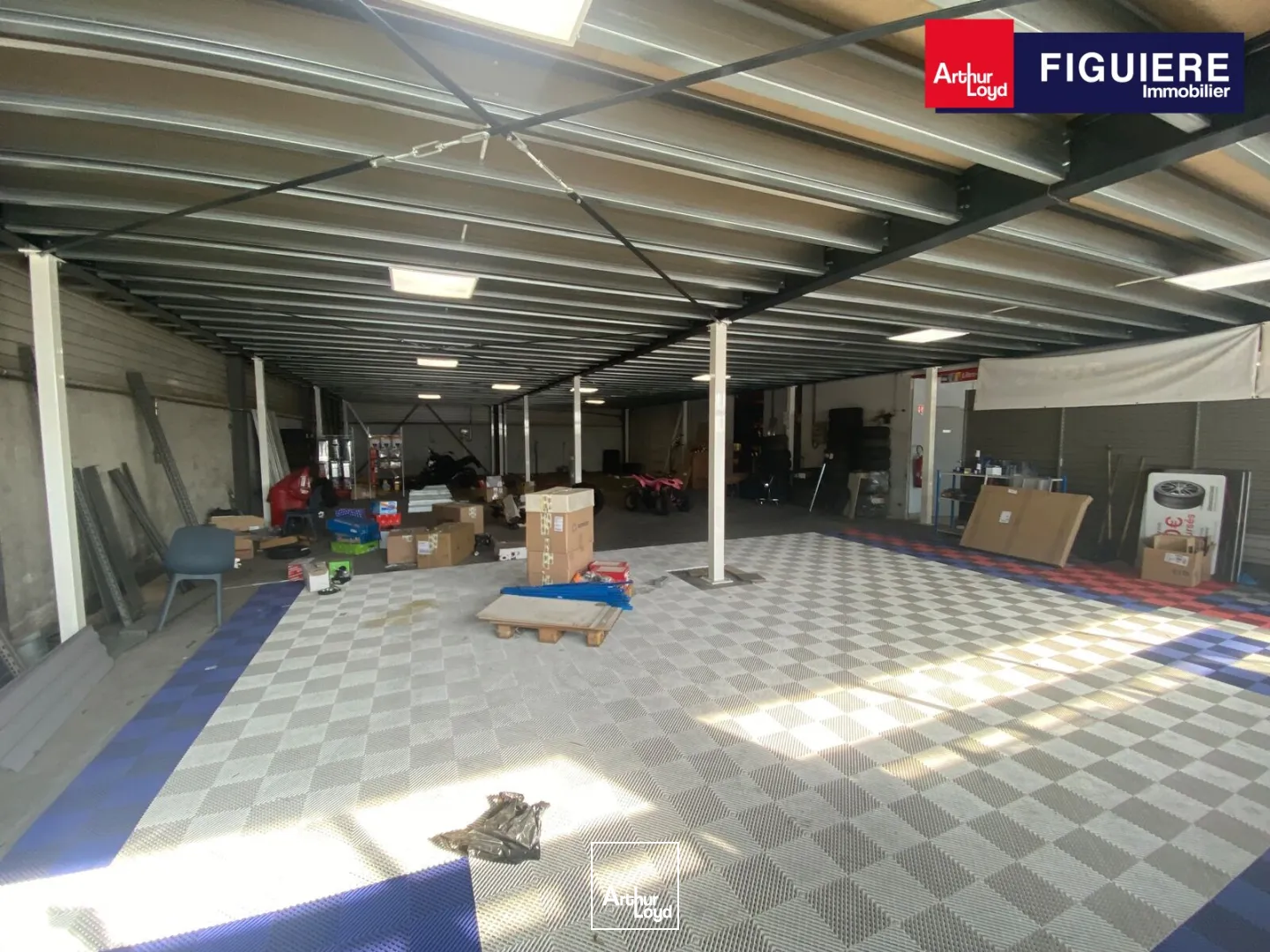 Locaux commerciaux - Location - ISTRES - 13800 - 229-751 - 7679077