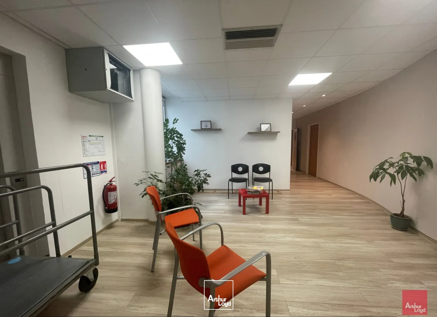 Bureaux - Vente - NIMES - 30900 - 212-212 - 7679144
