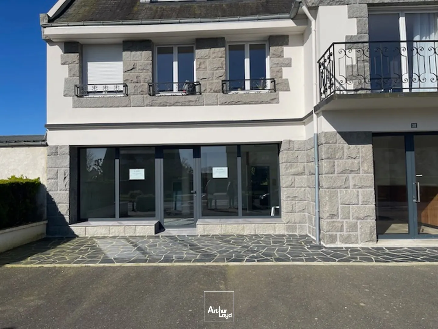 Locaux commerciaux - Location - LE FOLGOET - 29260 - 42-106 - 7679175