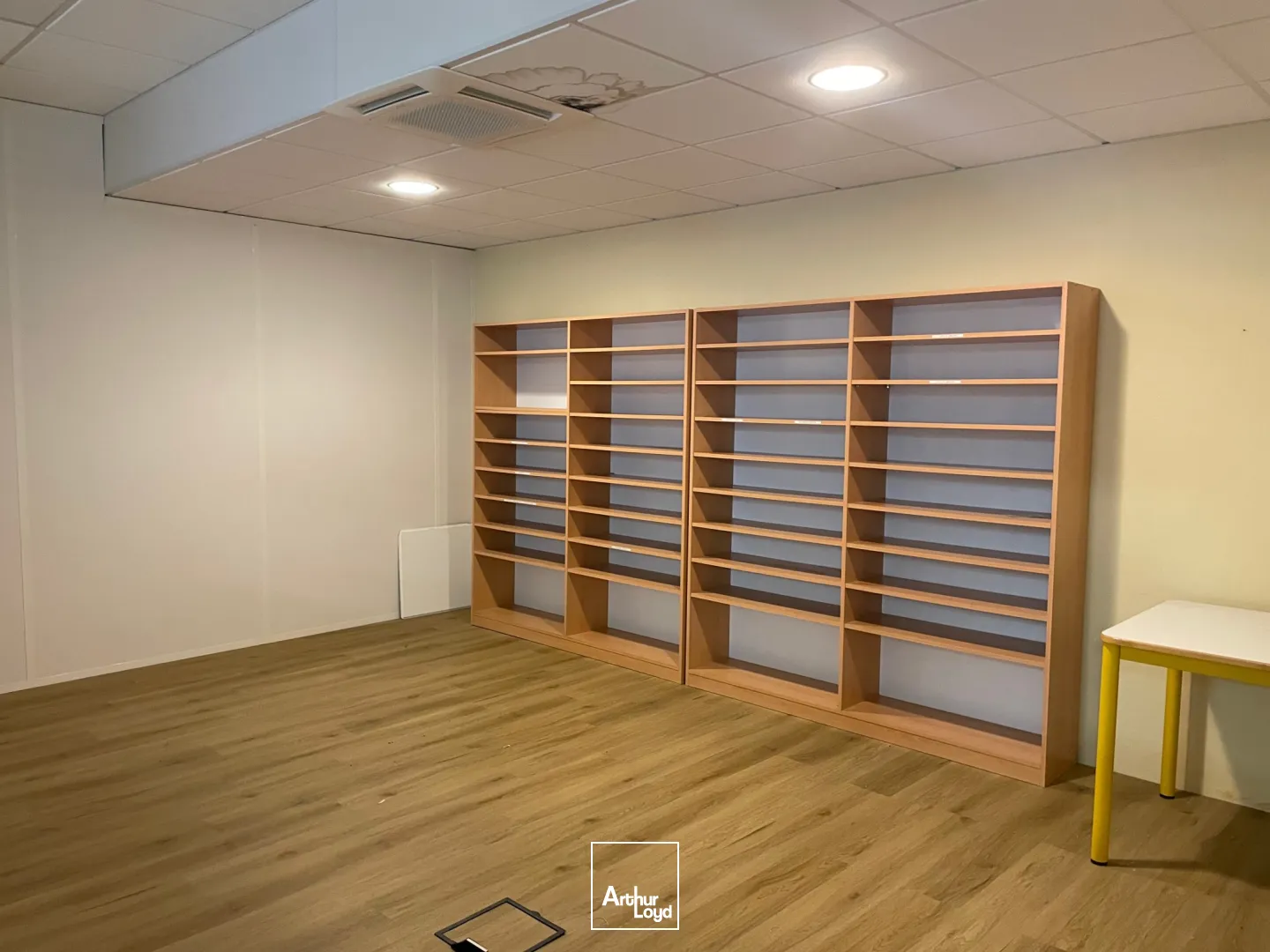 Bureaux - Location - SAINT ETIENNE DU ROUVRAY - 76800 - 12.11-2206.36 - 7679209